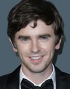 Freddie Highmore (Young Max Skinner)
