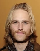 Wyatt Russell (Charlie Willoughby)