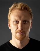 Kevin McKidd (Lord MacGuffin / Young MacGuffin (voice))