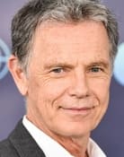 Bruce Greenwood (Captain Christopher Pike)