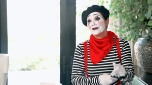 Keeping Up With the Kardashians, Season 14 - Mime Over Matter image