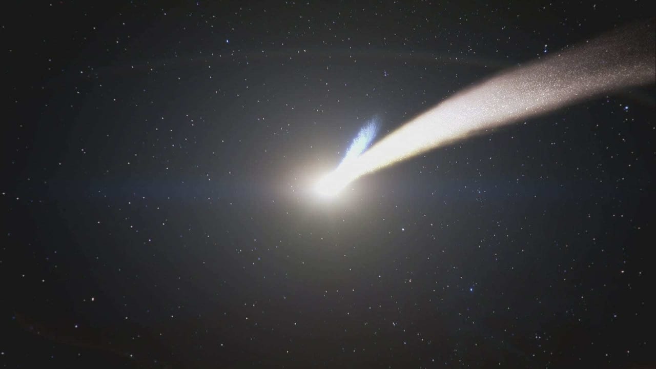 Discovering a comet. Комета 100. Комета Галлея фото. Комета 2. Кометы Эйр.