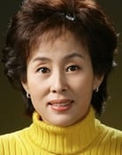 Lee Kyung-jin (Sang-won's Mother)