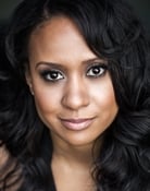 Tracie Thoms (Lily)