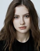 Isabelle Connolly (Emma Daly)
