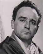Kenneth Connor (Cab Driver (uncredited))