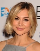 Samaire Armstrong (Maggie)