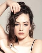 Mary Mouser (Samantha LaRusso)