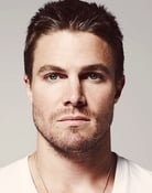 Stephen Amell (Oliver Queen / Green Arrow)