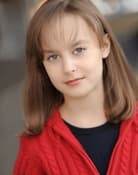 Sydney Lucas (Young Maggie)