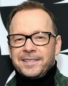 Donnie Wahlberg (Randall Ipswitch)