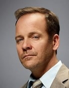 Peter Sarsgaard (District Attorney Gil Colson)
