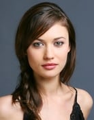 Olga Kurylenko (Camille Montes)