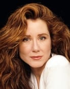 Mary McDonnell (Kate Roberts)