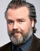 Tyler Labine (Dr. Iggy Frome)