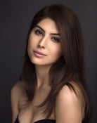 Elnaaz Norouzi (Shina Asadi)