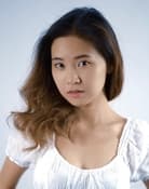 Aimée Kwan (Mia)