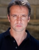 Richard Harrington (Albert Lewis)
