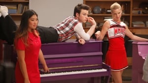 Glee, Season 3 - The Purple Piano Project image