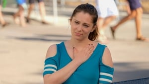 Crazy Ex-Girlfriend, Season 4 - I Need a Break image