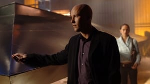 Smallville, Season 5 - Splinter image