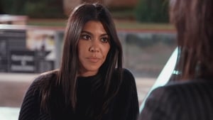 Keeping Up with the Kardashians, Season 15 - The Nightmare Before Christmas image