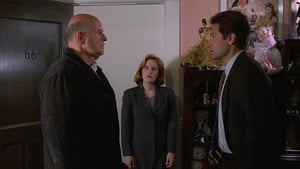 The X-Files, Season 3 - Clyde Bruckman's Final Repose image