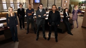 Criminal Minds, Season 5 image 3