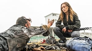 Fear the Walking Dead, Season 4 - The Wrong Side of Where You Are Now image