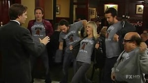 It's Always Sunny in Philadelphia, Season 5 - The Gang Reignites the Rivalry image
