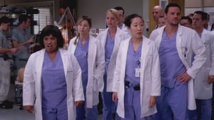Grey's Anatomy, Season 5 - There's No 'I' in Team image