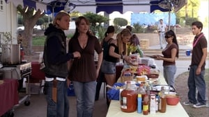 Sons of Anarchy, Season 1 - Giving Back image