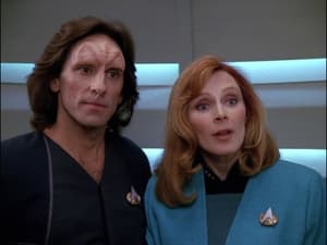 Star Trek: The Next Generation, Season 4 - The Host image