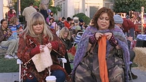 Gilmore Girls, Season 7 - Knit, People, Knit! image