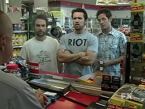 It's Always Sunny in Philadelphia, Season 4 - The Gang Solves the Gas Crisis image