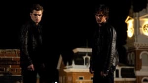 The Vampire Diaries, Season 5 image 1