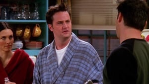 The One Where Chandler Can't Cry image 0