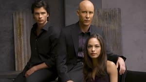 Smallville, Season 4 image 3