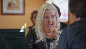 Mama June: From Not to Hot, Vol. 1 - Thin-tervention image